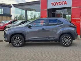 Toyota Yaris Cross thumbnail 4