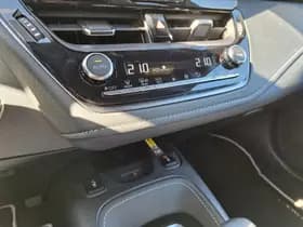 Toyota Corolla thumbnail 26