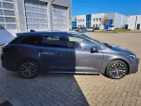 Toyota Corolla thumbnail 37