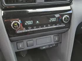 Toyota Yaris Cross thumbnail 23