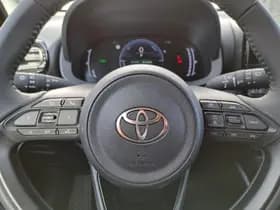 Toyota Yaris thumbnail 22