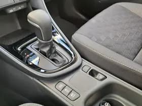 Toyota Yaris thumbnail 26