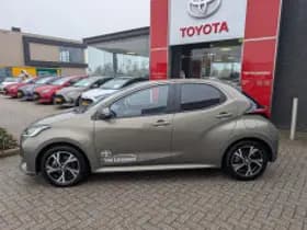 Toyota Yaris thumbnail 5