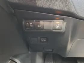 Toyota Corolla thumbnail 19