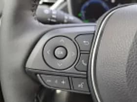 Toyota Corolla thumbnail 44