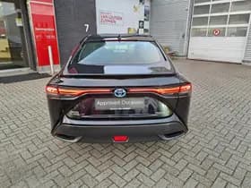 Toyota Mirai thumbnail 12
