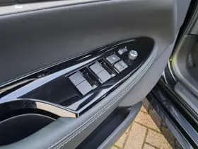 Toyota Mirai thumbnail 16