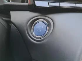 Toyota Mirai thumbnail 24