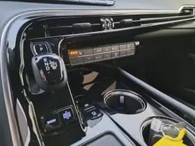 Toyota Mirai thumbnail 25