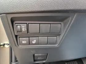 Toyota Yaris thumbnail 18