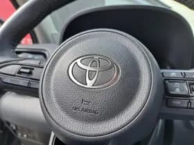Toyota Yaris thumbnail 21