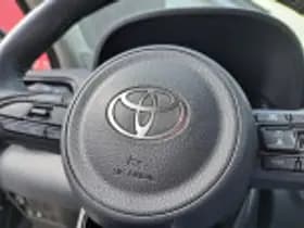 Toyota Yaris thumbnail 44
