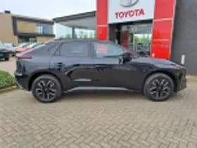 Toyota bZ4X thumbnail 33
