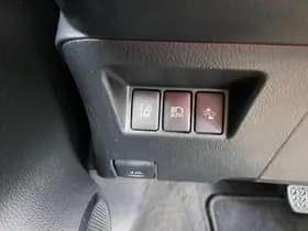 Toyota Yaris thumbnail 19