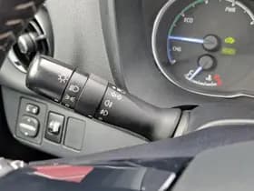 Toyota Yaris thumbnail 21
