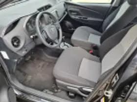 Toyota Yaris thumbnail 41