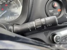 Toyota Yaris thumbnail 49