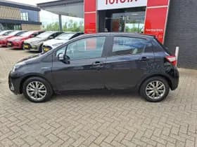 Toyota Yaris thumbnail 9