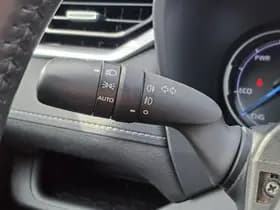 Toyota RAV4 thumbnail 20