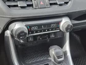 Toyota RAV4 thumbnail 27