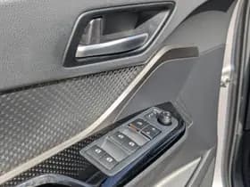 Toyota C hr thumbnail 26
