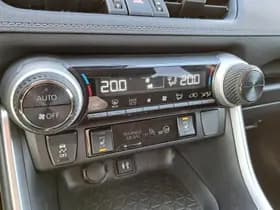 Toyota RAV4 thumbnail 25
