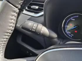 Toyota RAV4 thumbnail 20