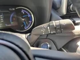 Toyota RAV4 thumbnail 23