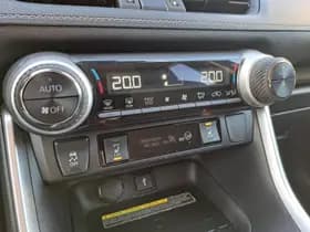 Toyota RAV4 thumbnail 25
