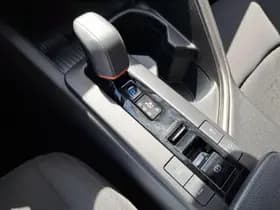 Toyota C hr thumbnail 27