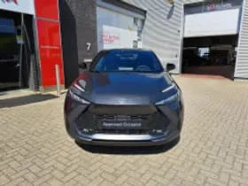 Toyota C hr thumbnail 5