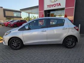 Toyota Yaris thumbnail 14