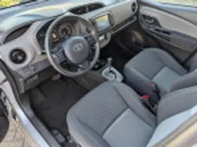 Toyota Yaris thumbnail 40