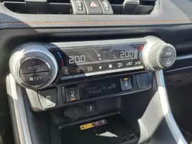 Toyota RAV4 thumbnail 26