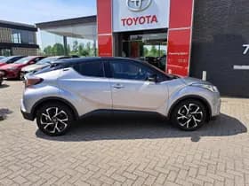 Toyota C hr thumbnail 10