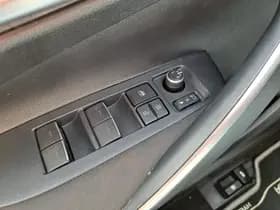 Toyota Corolla thumbnail 18