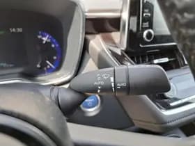 Toyota Corolla thumbnail 24