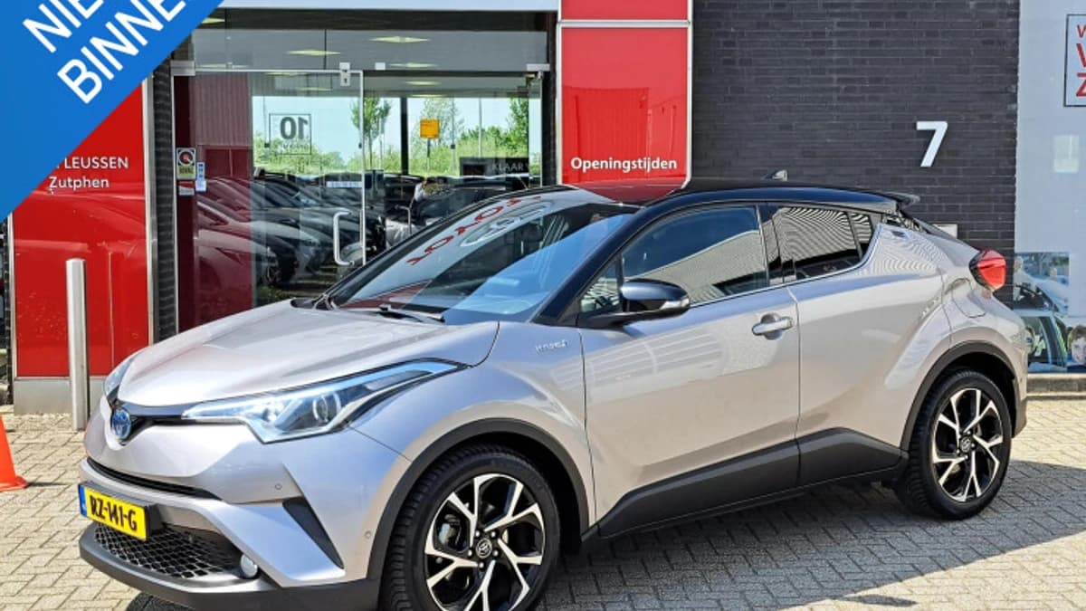 Toyota C hr — foto 1