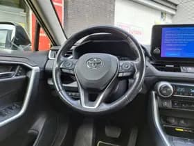Toyota RAV4 thumbnail 16