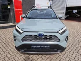 Toyota RAV4 thumbnail 3