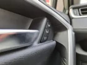 Toyota RAV4 thumbnail 51