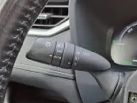 Toyota RAV4 thumbnail 57