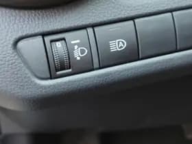 Toyota C hr thumbnail 19