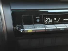 Toyota C hr thumbnail 70