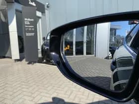 Lexus UX thumbnail 21