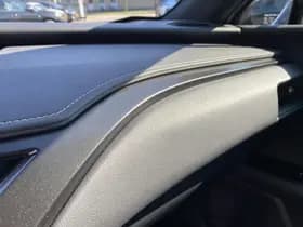 Lexus UX thumbnail 29