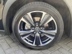Lexus UX thumbnail 46