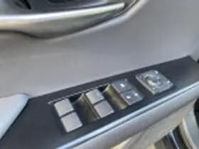 Lexus UX thumbnail 49