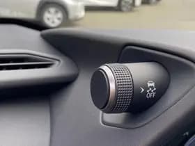 Lexus UX thumbnail 26