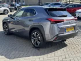 Lexus UX thumbnail 38
